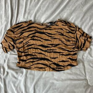 Small cheetah print cropped top
